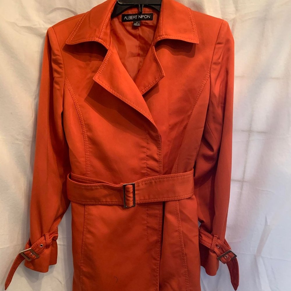 Euc Albert Nipon Terracotta Color Short Belted Tr… - image 3